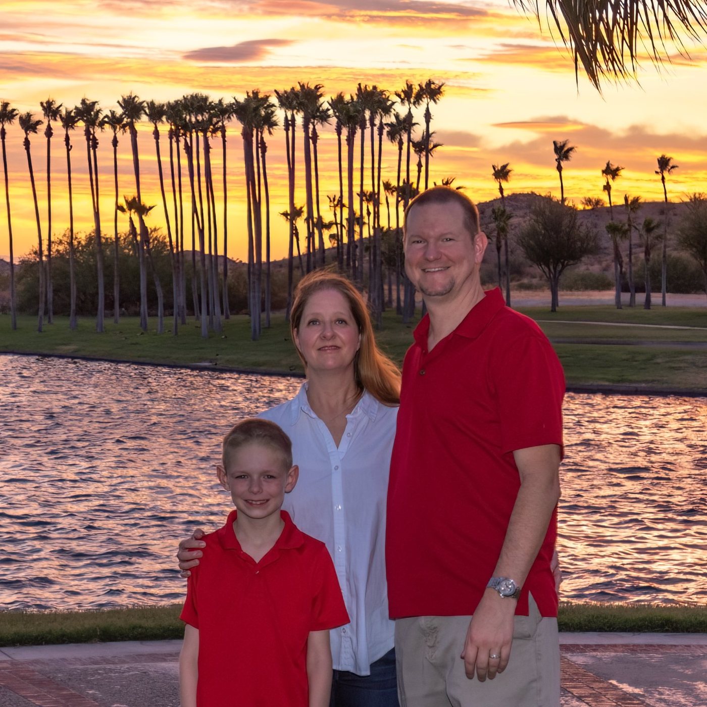 Nick Nelson with his family at sunset in Arizona